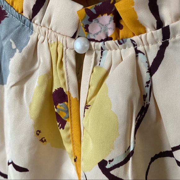 Shein high neck sleeveless blouse - Picture 3 of 3